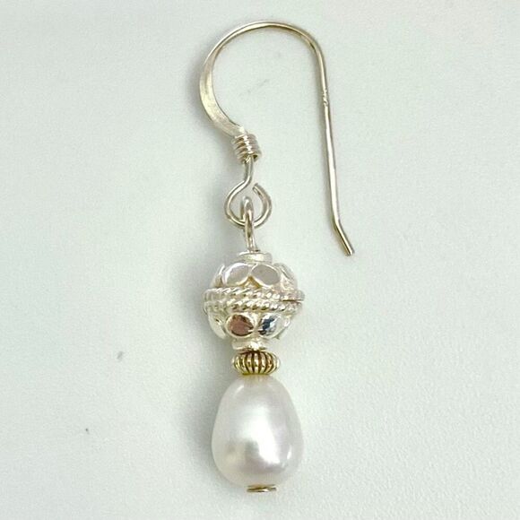 ADQ# Sterling 925 Silver & Pearl Earrings - Picture 10 of 12